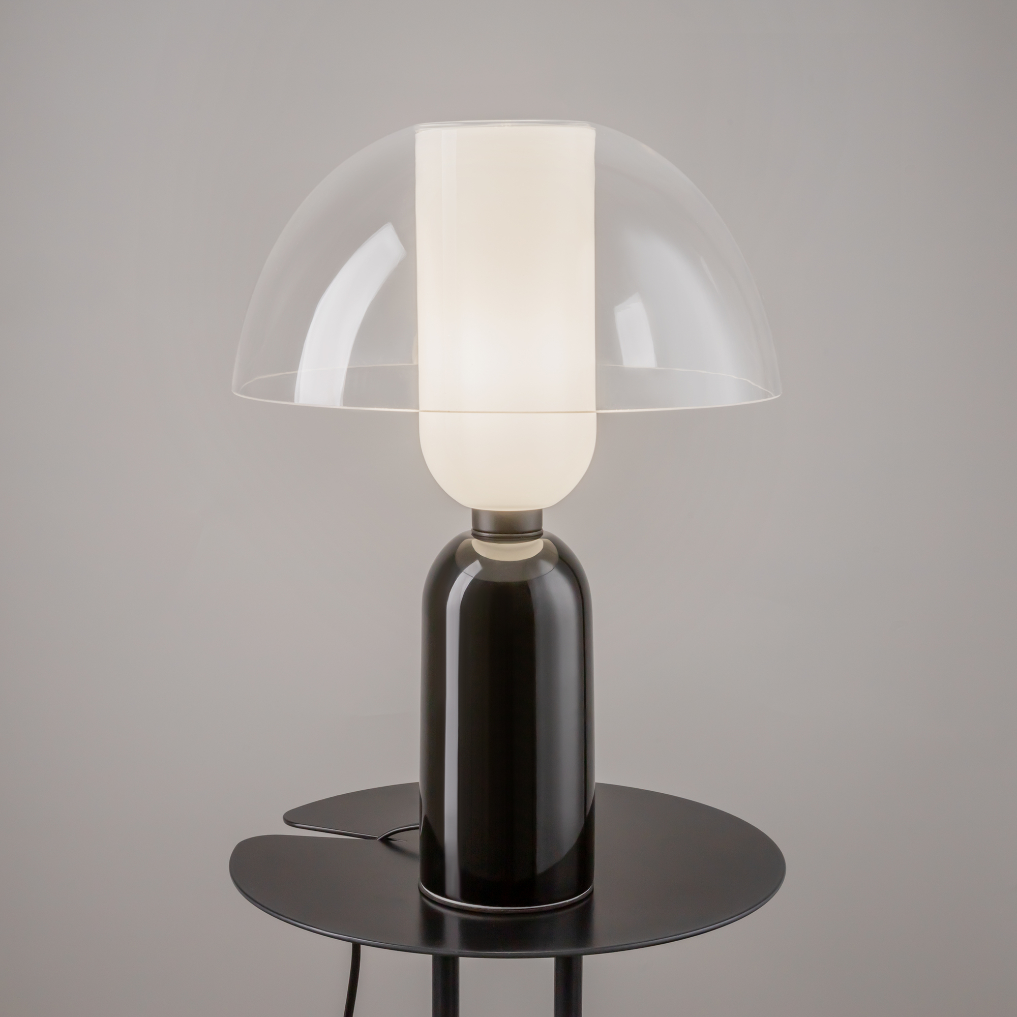 What are the best table lamps for narrow bedside tables?
