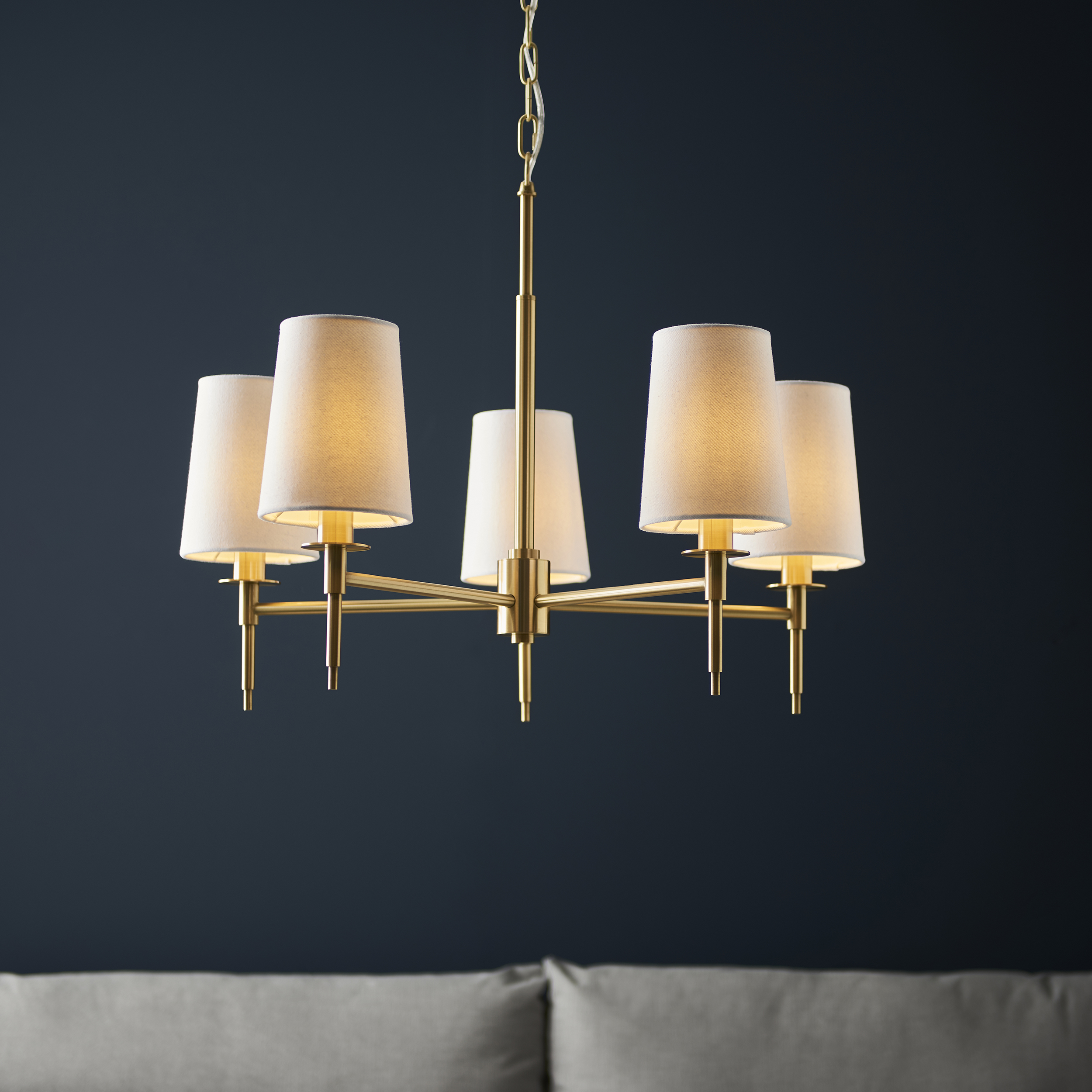 Are chandeliers suitable for vaulted ceilings?